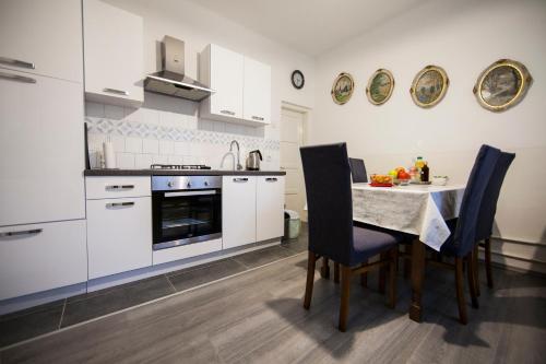 Apartman Kuća 150 (Apartman Kuca 150) in Otok