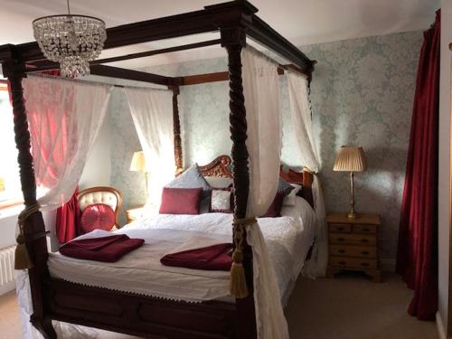 Bedford Lodge - image 7