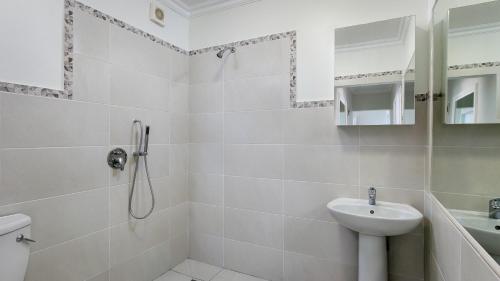 Illovo Beach Apartments at La Mer Illovo Beach Apartments at La Mer