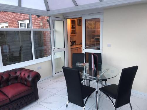 My-Places Abbotsfield Court Townhouse 14 - image 7