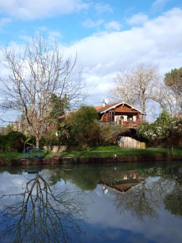 B&B Meilhan-sur-Garonne - Gîte Au Jardin - Bed and Breakfast Meilhan-sur-Garonne