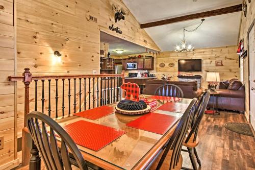 Red Moose Lodge Mtn Getaway with Hot Tub and Deck! - image 5