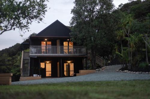 Tui & Nikau Cabins Mangawhai