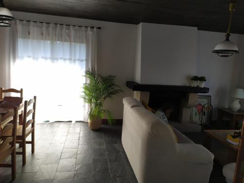 Facilities, Camino da Vieira in Padron