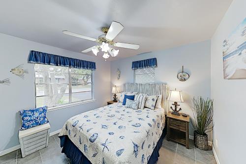 New Listing! Corner-Lot Getaway with Screened Porch home - main image