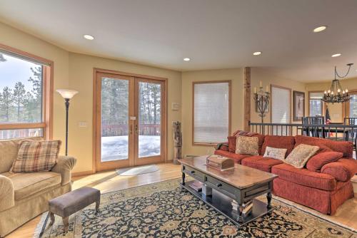 Angel Fire Escape with Deck Less Than 4 Miles to Resort! - image 3