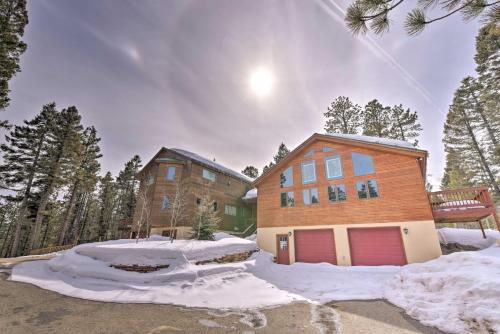 Angel Fire Escape with Deck Less Than 4 Miles to Ski Resort!