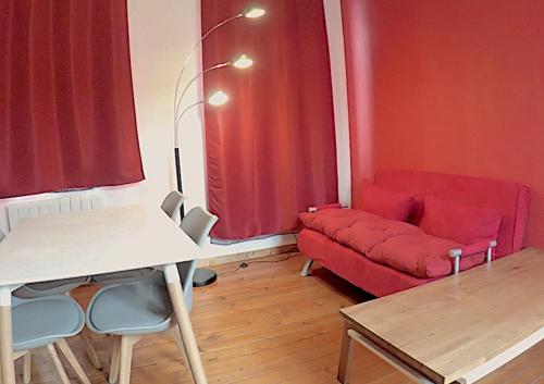 2 bedrooms, 2 beds