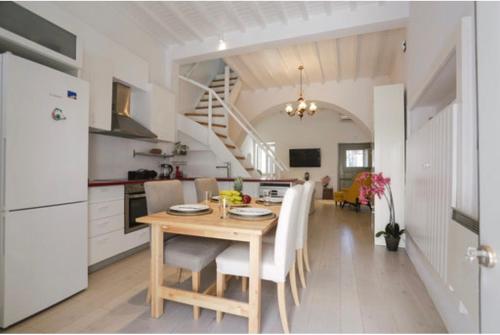 Sensation three level villa in mykonos town gîte à louer Mykonos