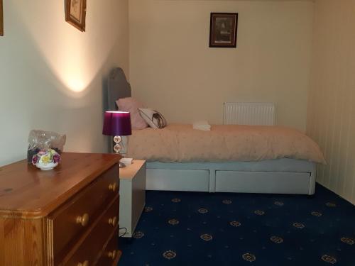 Phoenix Nights Guest House