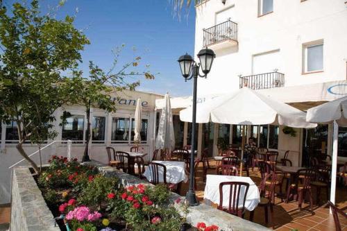 Hotel Al-Andalus - image 14