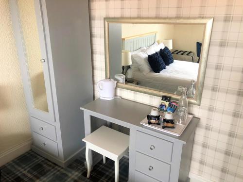 The Fossil Tree Hotel – Blackpool