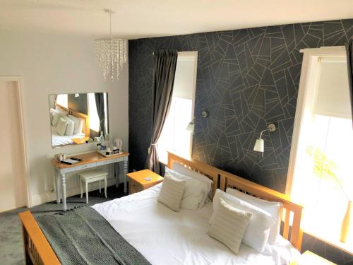 The Fossil Tree Hotel – Blackpool