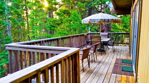 Cedar Ridge Retreat Lake Almanor