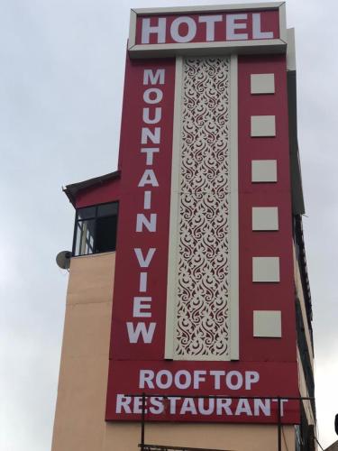 Hotel Mountain View And Rooftop Restaurant