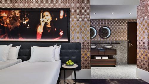 Hard Rock Hotel Amsterdam American - image 7