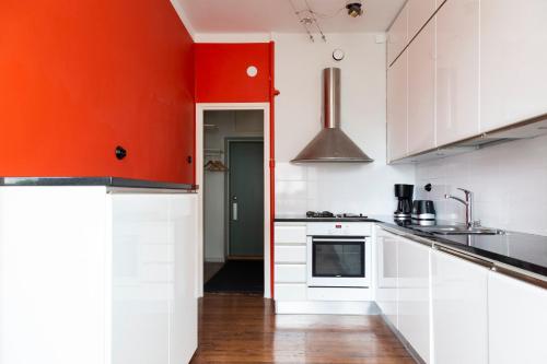 2ndhomes Kamppi 1BR Apartment with Amazing City Views