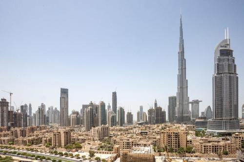 Frank Porter - Burj Views
