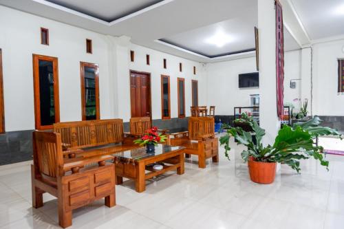 Gosyen Efata Toraja Hotel in Mengkendek