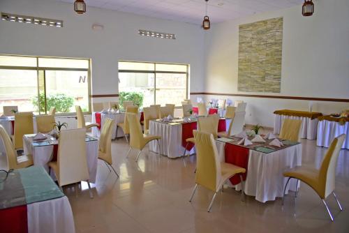 Restaurant, Nobleza Hotel in Kigali