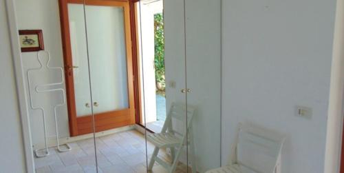 N225 - Numana, meravigliosa villa con giardino vista mare