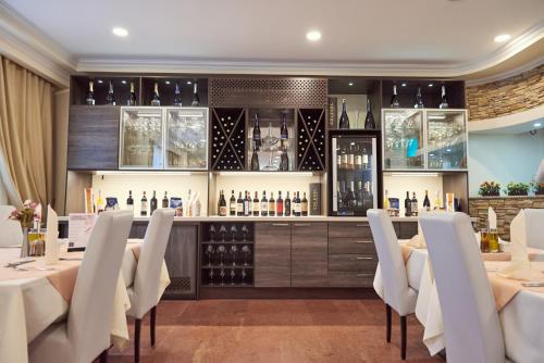 Restaurant, Hotel Pushkin in Uralsk