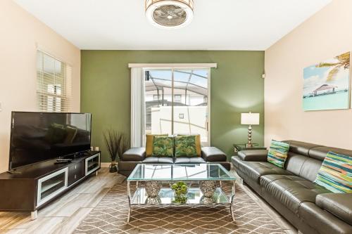 Storey Lake Townhome - image 6
