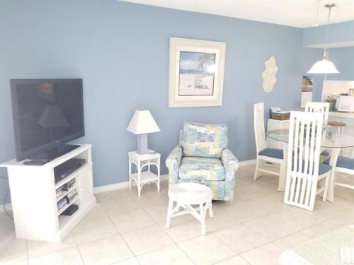 Spanish Trace 245 condo - main image