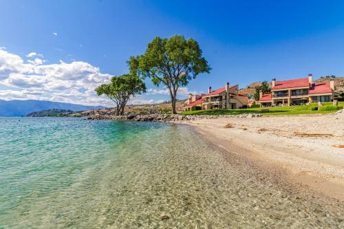 Lake Chelan Shores II