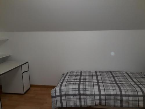 Le Pierre CURIE Chez l'habitant in Other