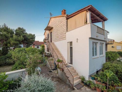  Enjoy Supetar, Brač value apartment in Supetar