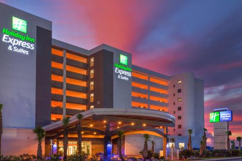 Holiday Inn Express & Suites Panama City Beach Beachfront, an IHG Hotel