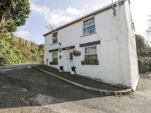 Swallow Cottage, Truro, Grampound, Cornwall