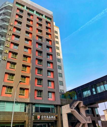 マンション デシン – ピンチュン ビルディング