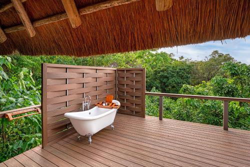 Balkons/terase, Lemala Wildwaters Lodge in Kajunga