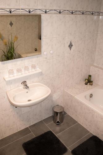 FeWo Bucker in 勞莎