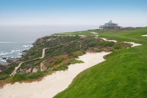 Pinnacle Point Beach & Golf - Penthouse & Villa - image 5