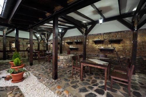 Hage, Hotel Theatre in Bitola