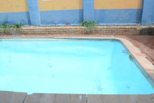 Bazén, Sharon Rose Guesthouse in Windhoek