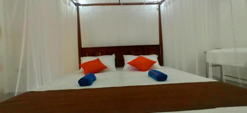 Standard Double Room image 1