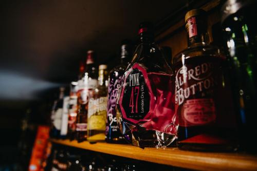 Seafield Arms Hotel - image 3