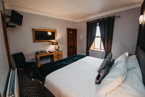 Seafield Arms Hotel - main image