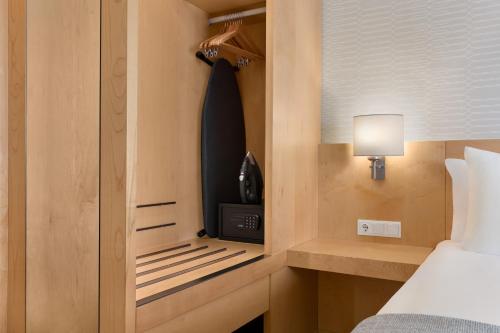 Ramada by Wyndham Madrid Getafe - image 4