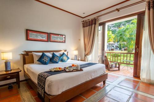 Riverside Boutique Resort, Vang Vieng