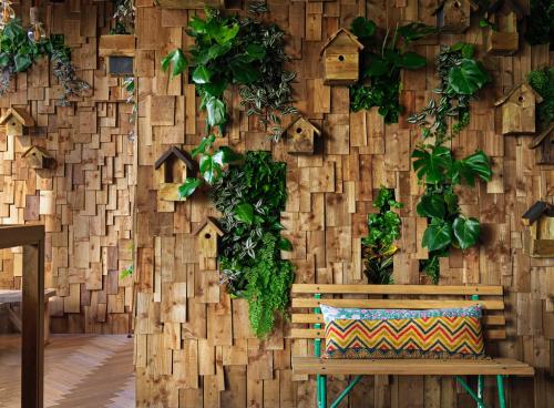 Treehouse Hotel London - image 2