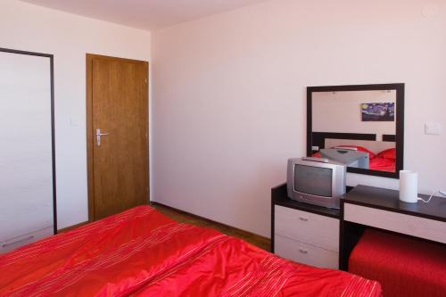 Mountview Lodge Apartments - main image