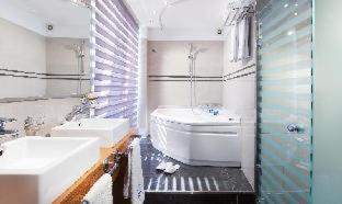 Tropical Hotel Seafront Boutique, Афины (фото 8)