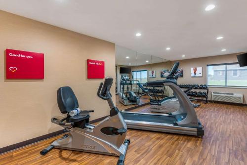 Holiday Inn Express Lincoln - 피트니스 센터