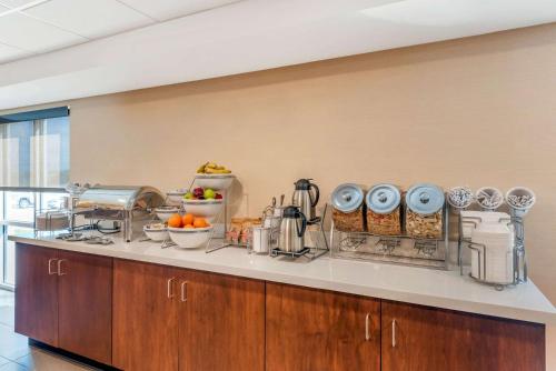 Holiday Inn Express Lincoln - 레스토랑