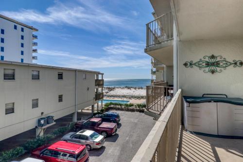 Gulf Village - image 9